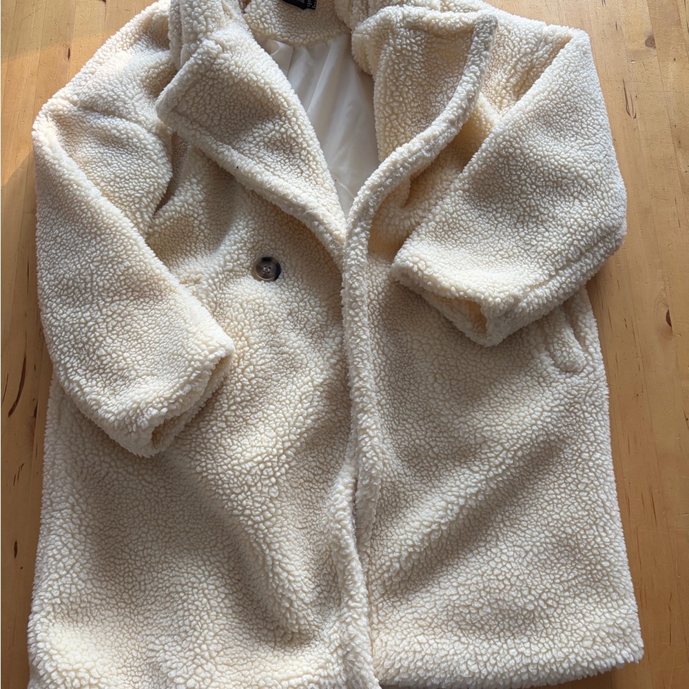 PrettyLittleThing Cream Sherpa Jacket